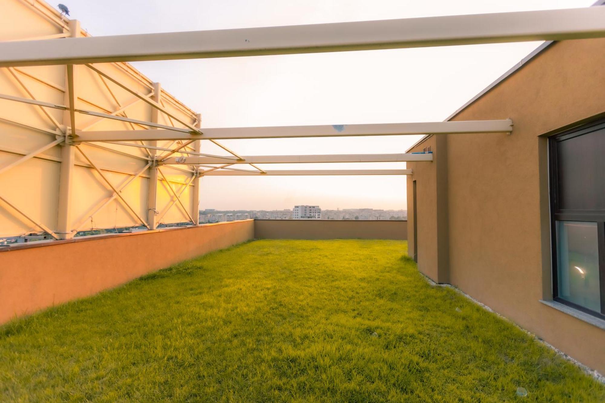 Sunset Apartment - Central Apt With Rooftop Garden Bukareszt Zewnętrze zdjęcie